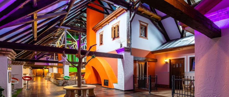 Hotel Vcsecity Herndvcse