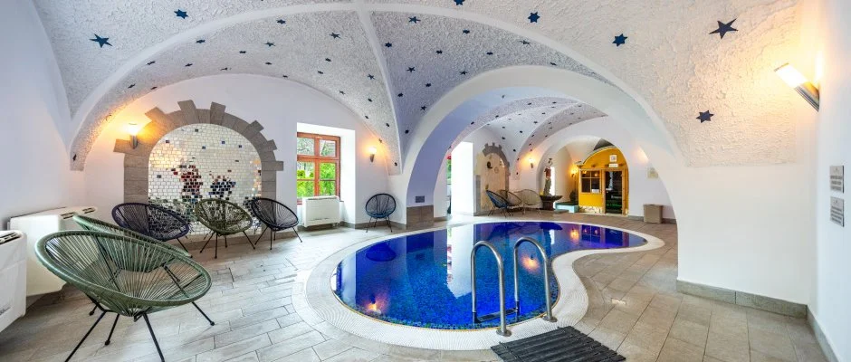 Hotel Vcsecity Herndvcse