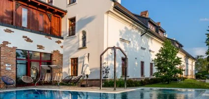 Hotel V�csecity Hern�dv�cse - Wellness aj�nlatok h�rom �jszak�ra