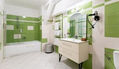 Hotel Vcsecity Herndvcse