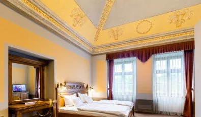 Hotel Vcsecity Herndvcse