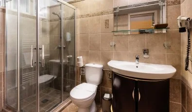 Hotel Vcsecity Herndvcse