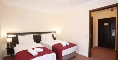 K�t �nnep k�z�tt