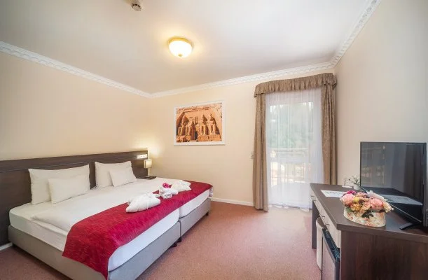 Term�l Hotel Vesta T�pi�szecs�
