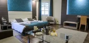 Hotel Villa Vlgy - Napi r reggelis elltssal