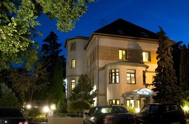 Hotel Villa Vlgy Eger