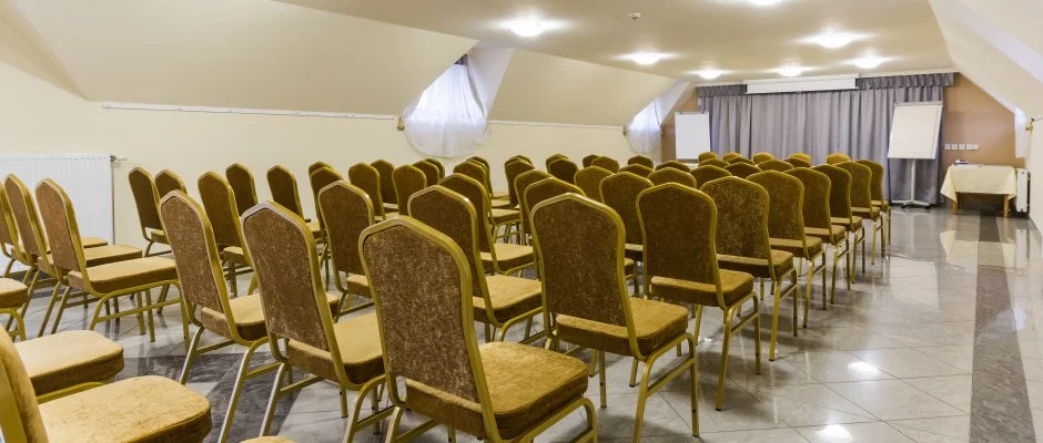 Hotel Vinum Wellness s Konferencia Hotel Kiskrs