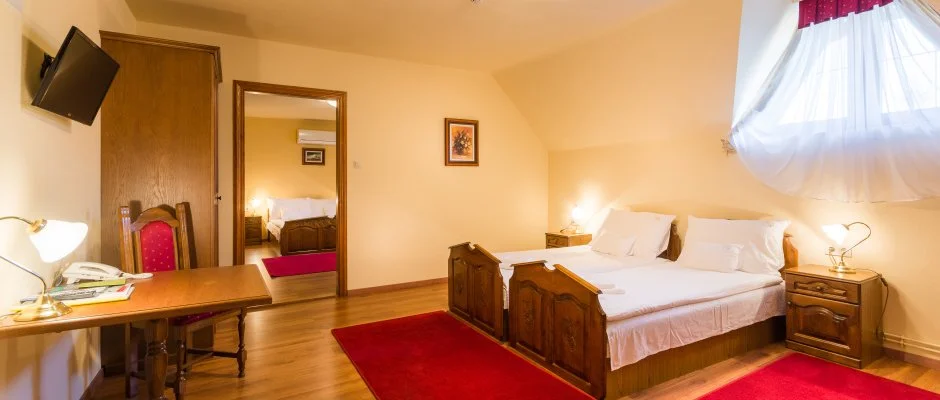 Hotel Vinum Wellness s Konferencia Hotel Kiskrs