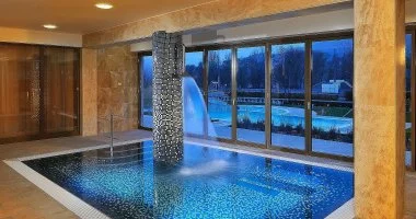 K�t �nnep k�z�tt