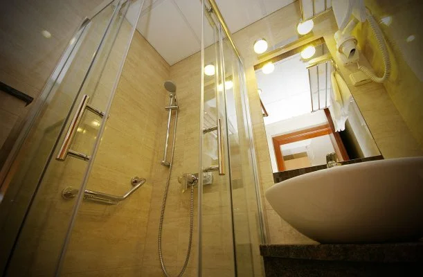 Hotel Xavin Hark�ny