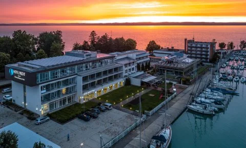 Hotel Yacht Siófok - Húsvét