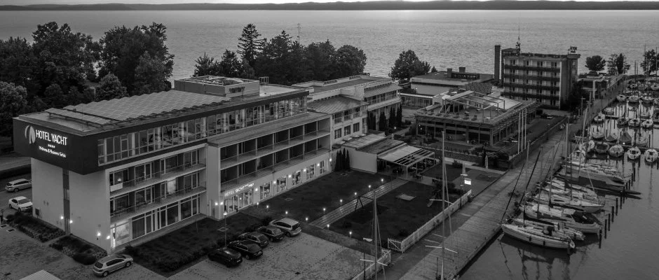 Hotel Yacht Wellness & Business Sifok
