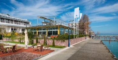 - Napi ár félpanzióval