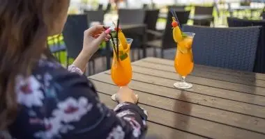 Augusztus 20. (min. 3 �j)