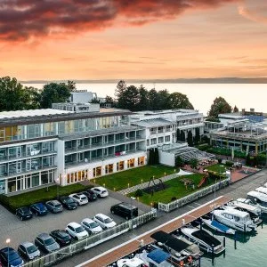Hotel Yacht Wellness & Business Siófok - Karácsony (min. 3 éj)