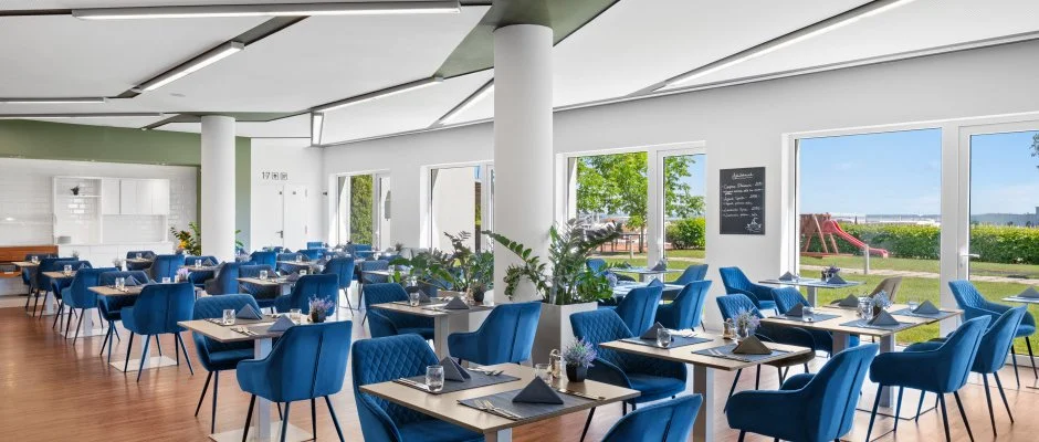 Hotel Yacht Wellness & Business Si�fok