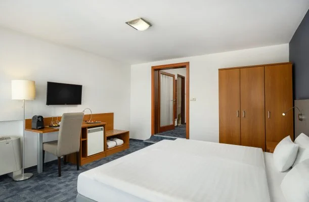 Hotel Yacht Wellness & Business Siófok