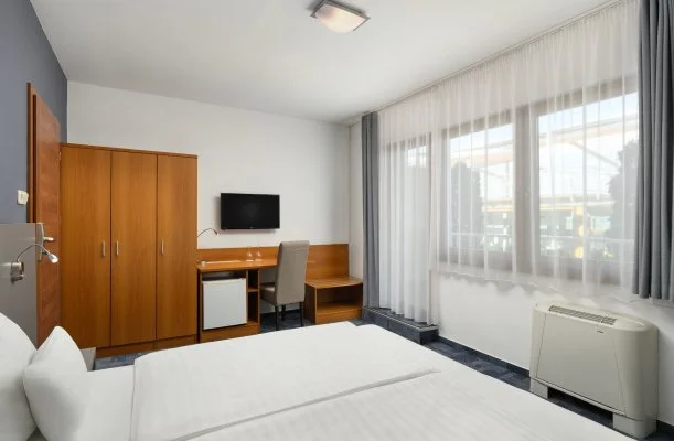 Hotel Yacht Wellness & Business Siófok