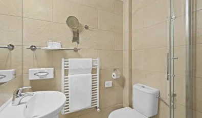 Hotel Yacht Wellness & Business Si�fok