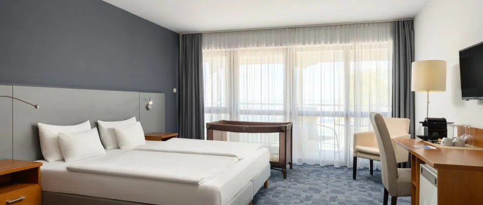Hotel Yacht Wellness & Business Si�fok