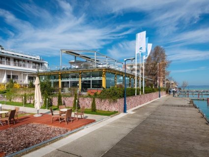 Hotel Yacht Wellness & Business