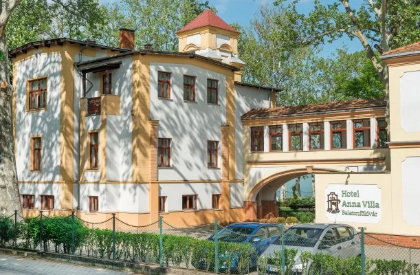 Hotel Anna Villa Balatonföldvár Hotel Anna Villa Balatonföldvár