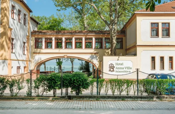 Hotel Anna Villa Balatonföldvár Hotel Anna Villa Balatonföldvár