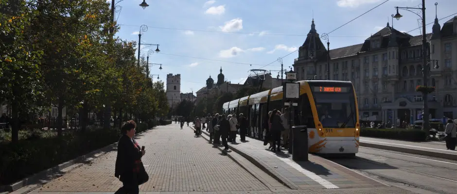 Piac utca - a Centrum Hotel ajnlsval