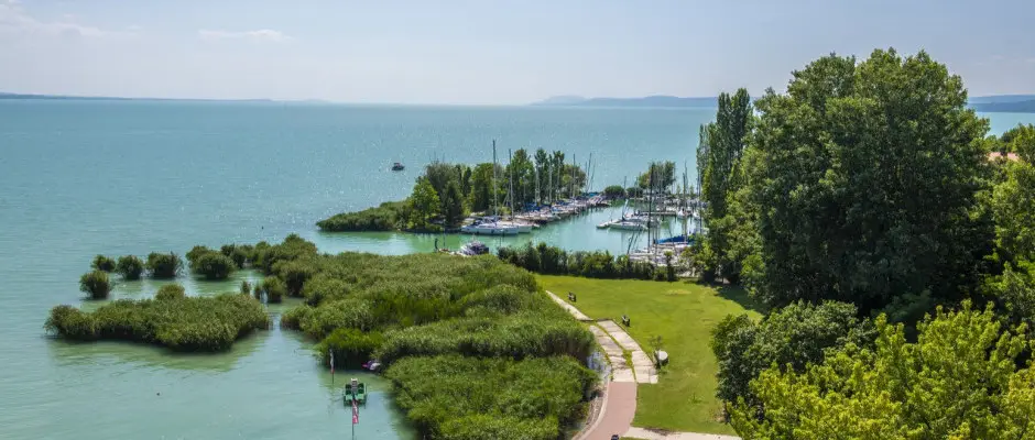 Balaton - a Club Tihany Hotel ajnlsval