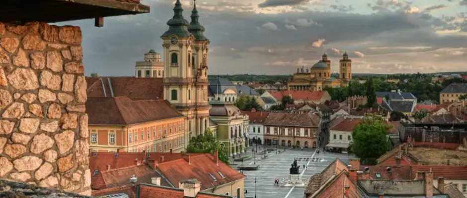 Eger - a Feny Panzi ajnlsval