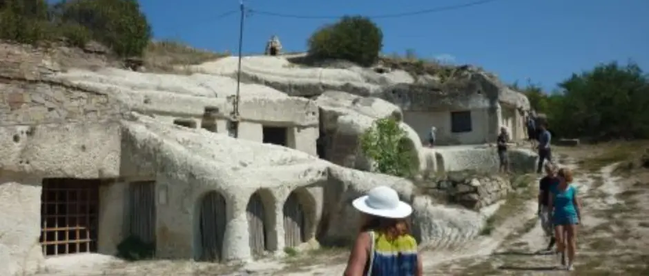 Noszvaj - Barlang laksok - a Feny Panzi ajnlsval