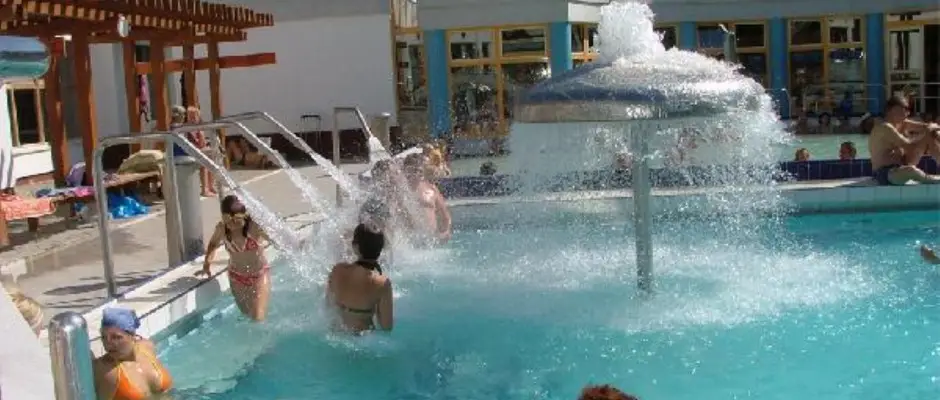 Zsry Gygyfrd - a Feny Panzi ajnlsval