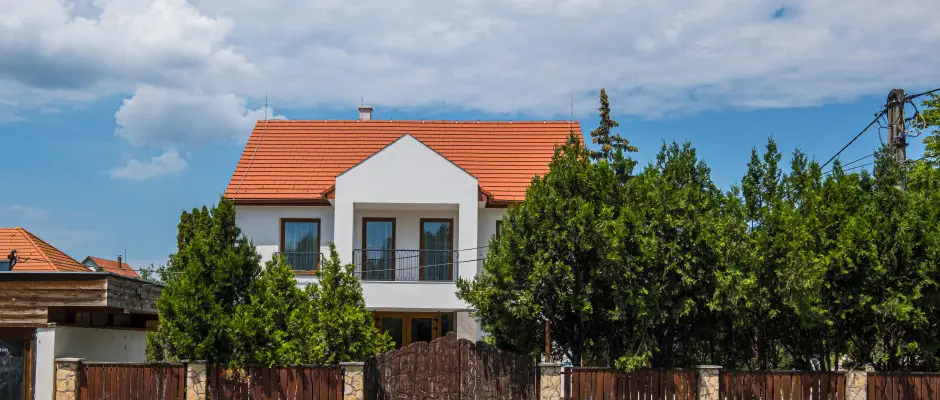 Ft fell - a Fred Centrum Panzi ajnlsval