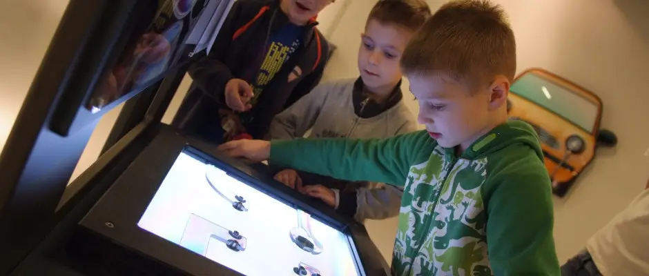 Mobilis Interaktv Killtsi Kzpont - a Golden Ball Club Hotel ajnlsval