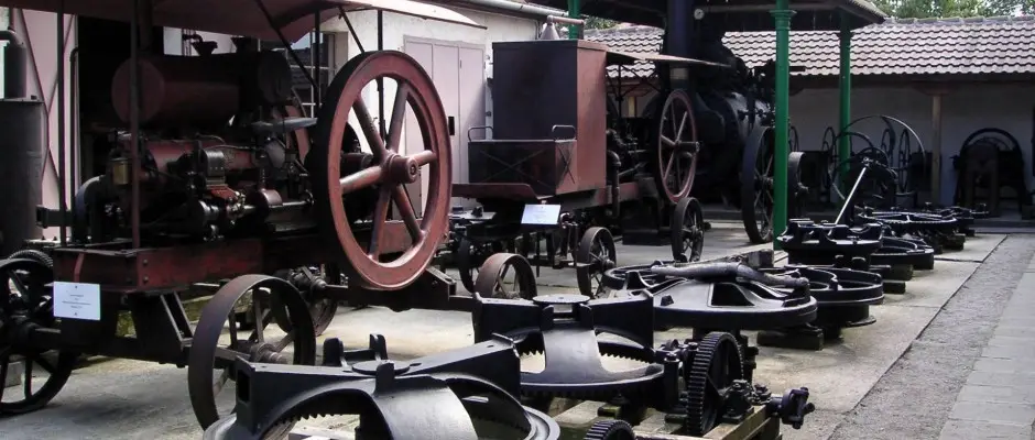 Mezkvesd / Gpmzeum - a Grill Terasz tterem s Szllshely ajnlsval