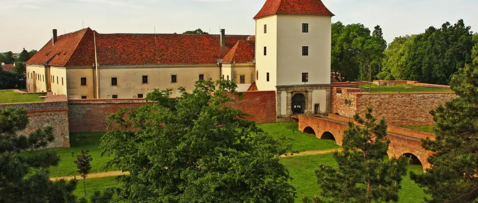 Ndasdy Vr - a HoldLux Apartmanok ajnlsval