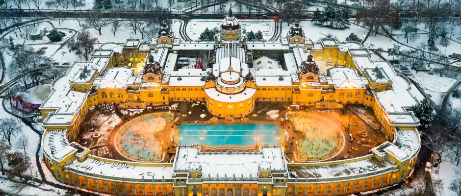 Szchenyi Frd - a Hotel Benczr ajnlsval