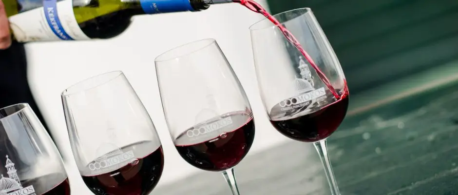 Borkstol a pincesoron - a Hotel Cabernet ajnlsval