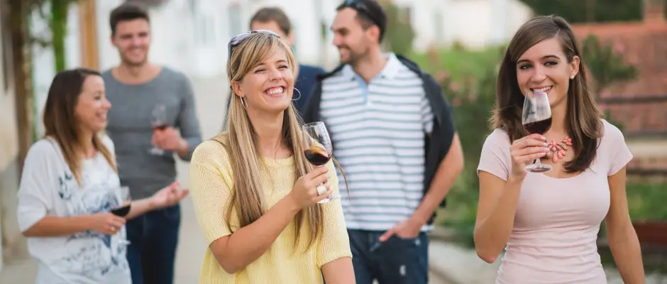 Borkstol a Pincesoron - a Hotel Cabernet ajnlsval