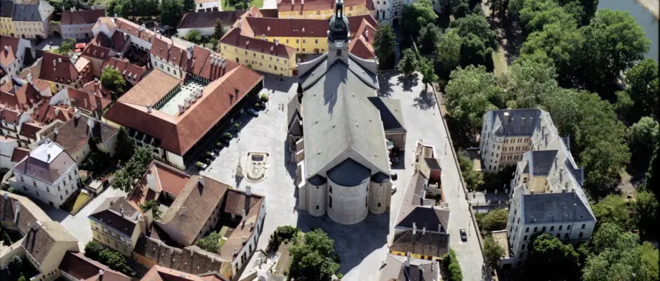 Kármelita templom - a Hotel Fonte ajánlásával