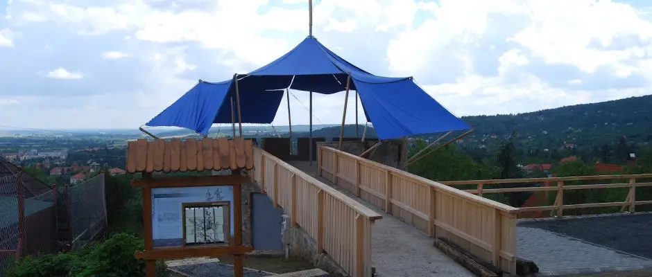 Szulejmn kilt - a Hotel Irottko ajnlsval