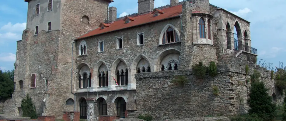 Tatai vr - a Hotel Kiss ajnlsval