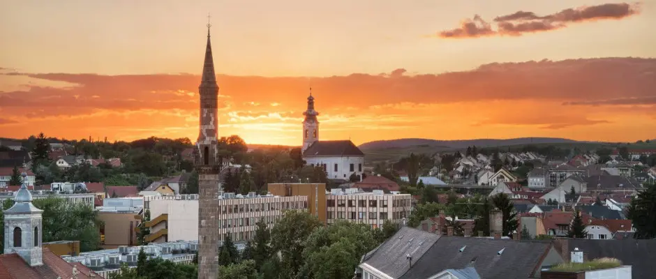Az egri Minaret. - a Park Hotel Minaret ajnlsval