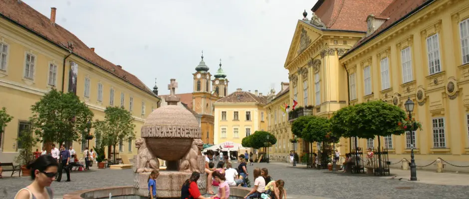 Orszgalma - a Hotel Platn Szkesfehrvr ajnlsval