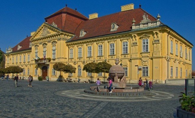Püspöki Palota - a Hotel Platán Székesfehérvár ajánlásával