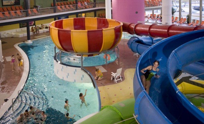 Napfényfürdő Aquapolis - Élményfürdő és csúszdapark - a Hotel Forrás Szeged ajánlásával