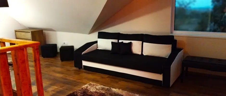 Galria - a Hunor Vendghz ajnlsval