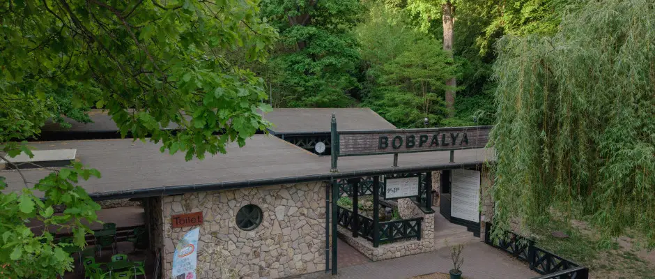 Bobp�lya - Miskolctapolca - a Kikelet Club Hotel aj�nl�s�val