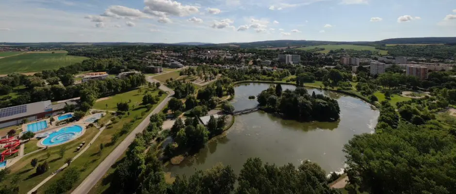 cs�nak�z� t� - a Krist�ly Hotel Konferencia & Wellness aj�nl�s�val