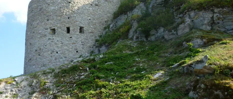 Reg�ci v�r - a Margar�ta Panzi� aj�nl�s�val